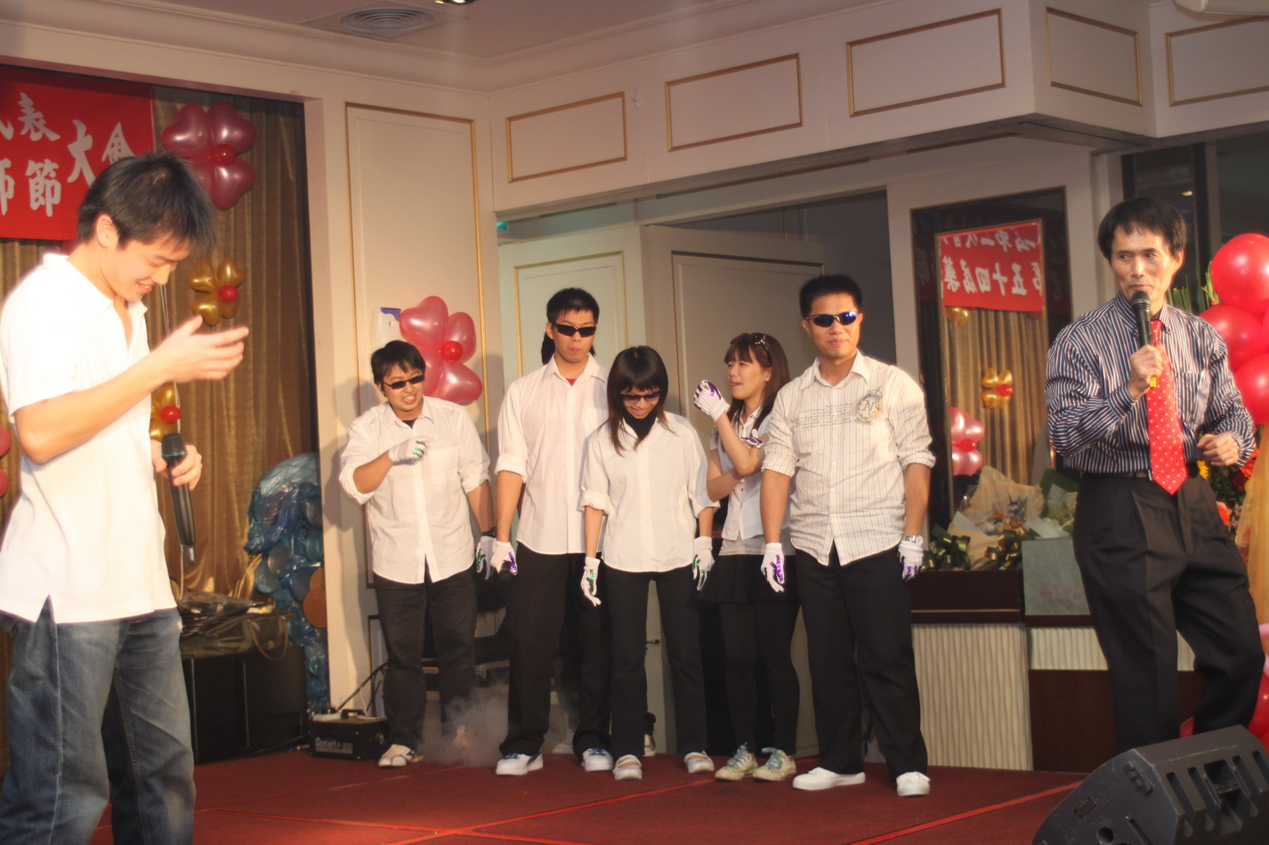 089 神秘人物現身 - 亞東醫院第二組人馬上台搞笑