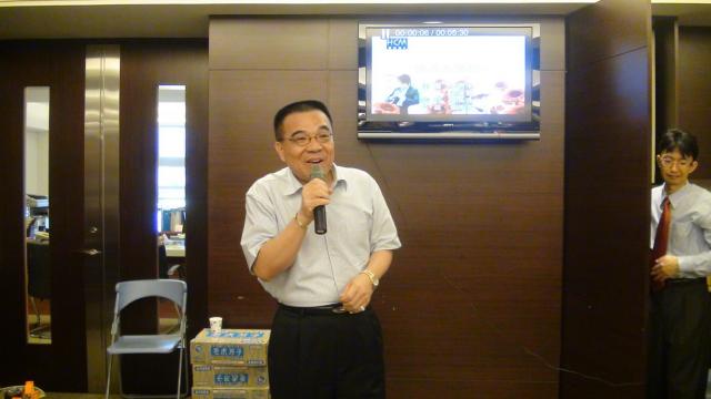 連瑞猛理事長也蒞臨現場感受台北縣藥師公會藥師的活力